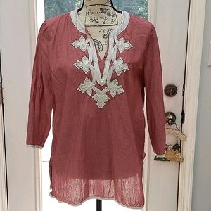 Iman pull over top, size Medium with ivory embroidery